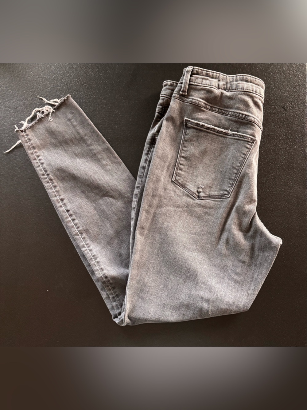 Universal Thread Gray Skinny Jeans with Frayed Hem Detail